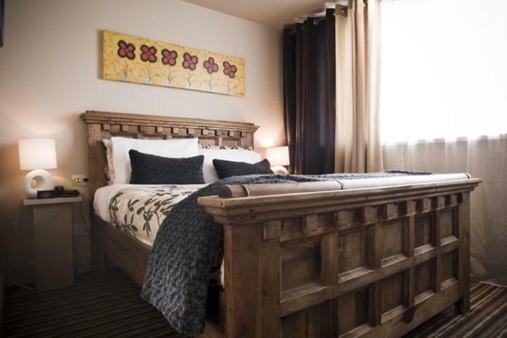 Pensjonat Malin Townhouse Zewnętrze zdjęcie